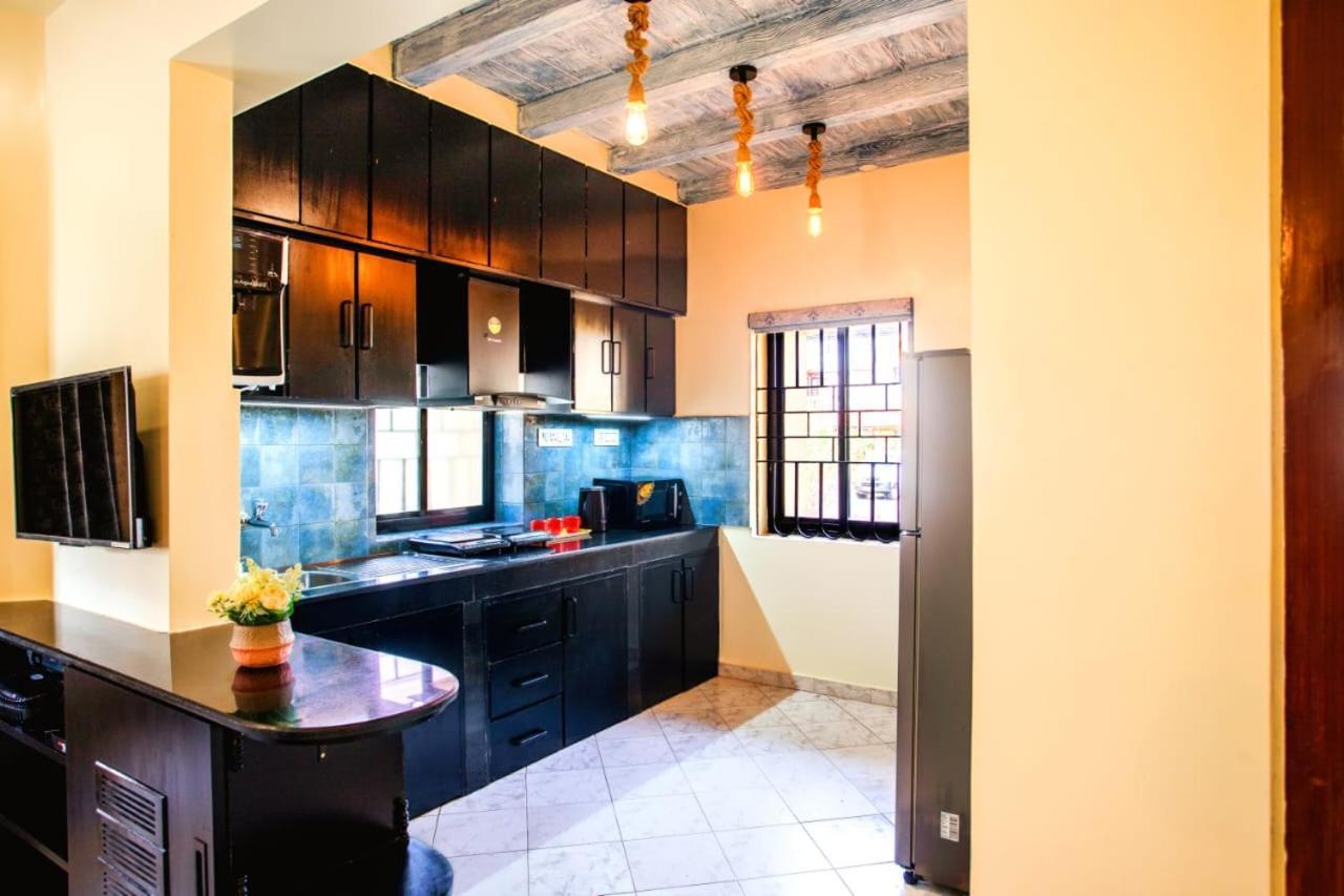 'Golden Sea Pearl' 1 Bhk Beach Apartment Бенаулим Экстерьер фото
